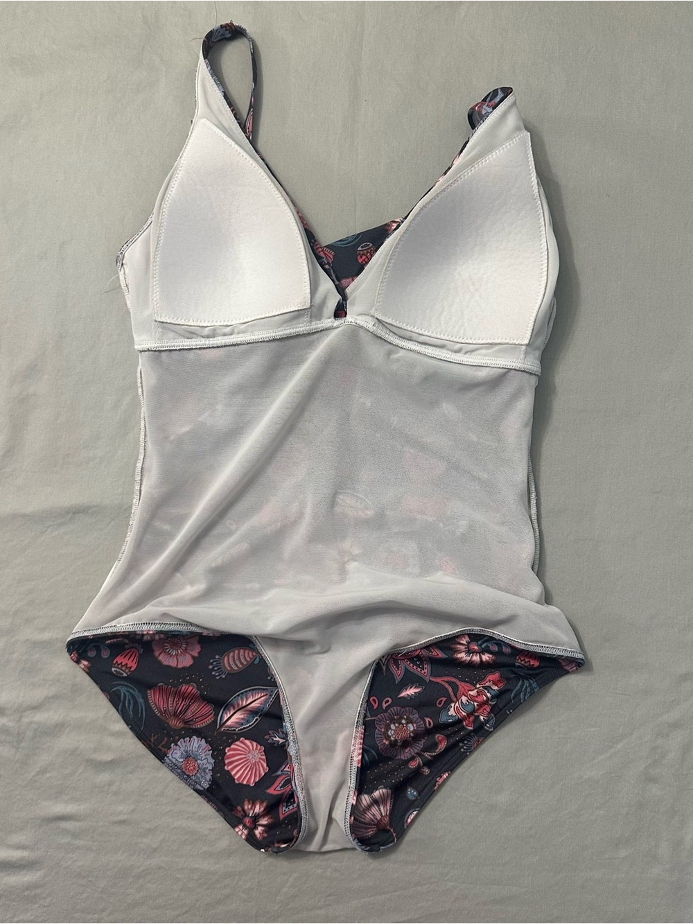 Nip Tuck Swim One Piece Swimsuit US 8 Floral Ruched Twist Front Multi-Fit Cup - Picture 6 of 13
